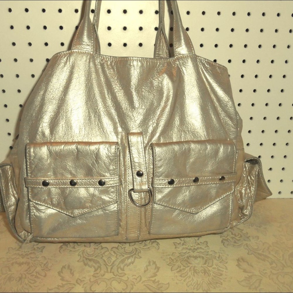 BOTKIER LARGE SILVER LEATHER SECTIONAL HANDBAG